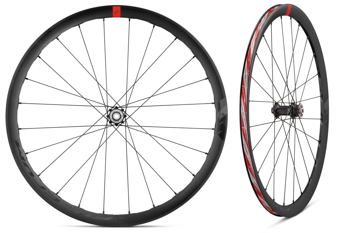 Fulcrum Racing 4 Disc Thru Axle Hjulsæt 1 Fulcrum Racing 4 Disc Thru Axle Hjulsæt